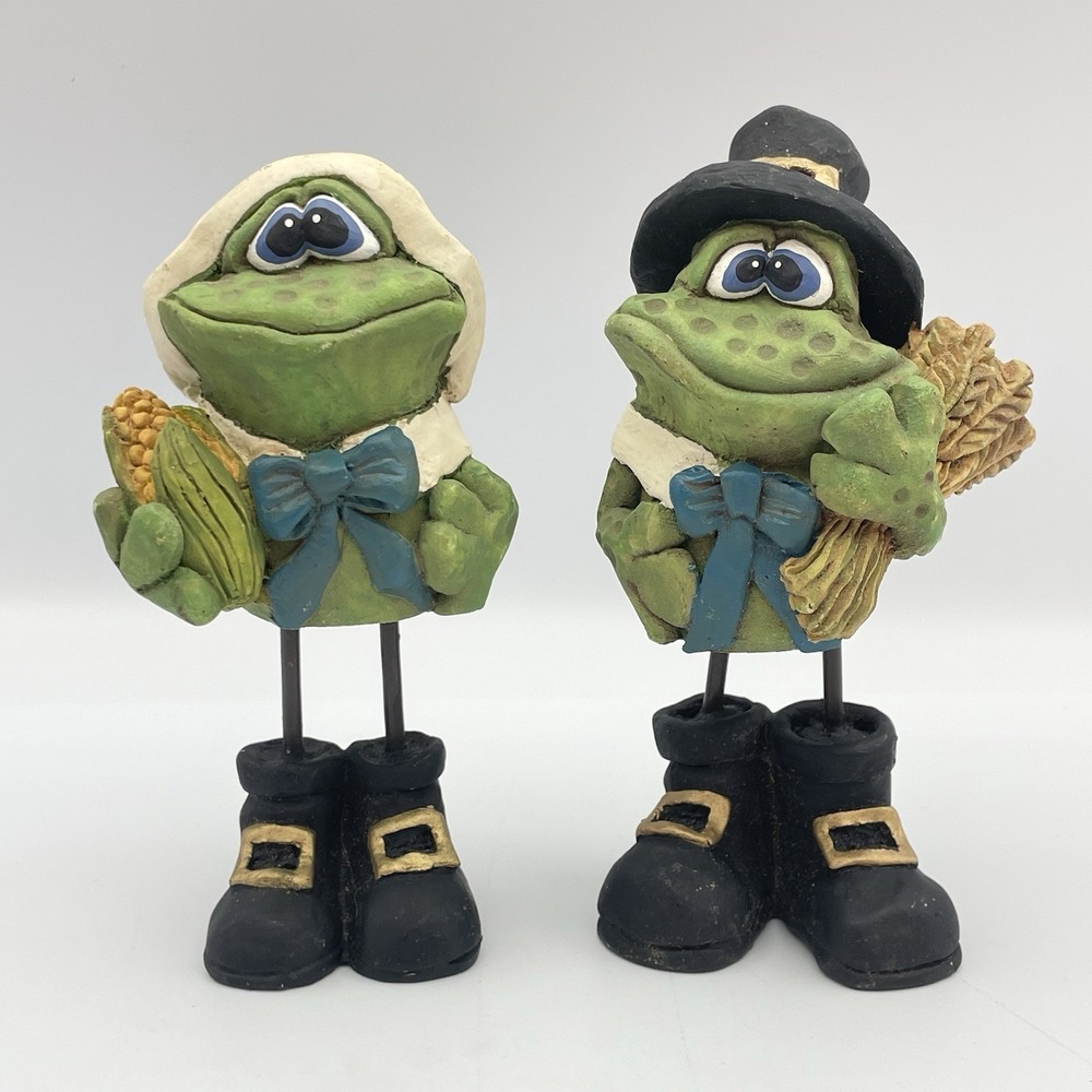 Vintage Russ Berrie 4.5" Handpainted Thanksgiving Frogs‎ Signed K. Kelly Pair